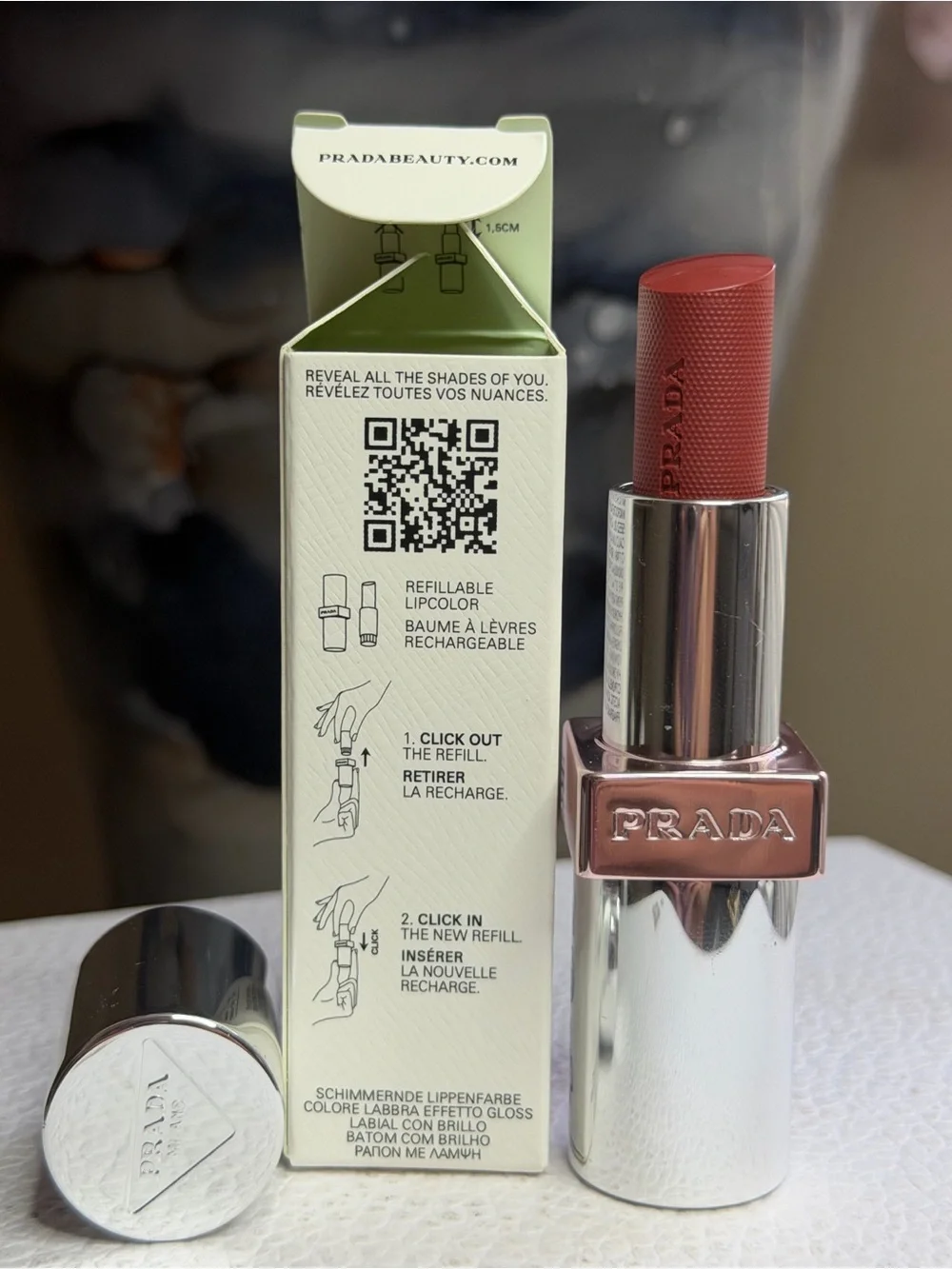 Prada Light Refillable Lipstick U020 Rosso - NEW